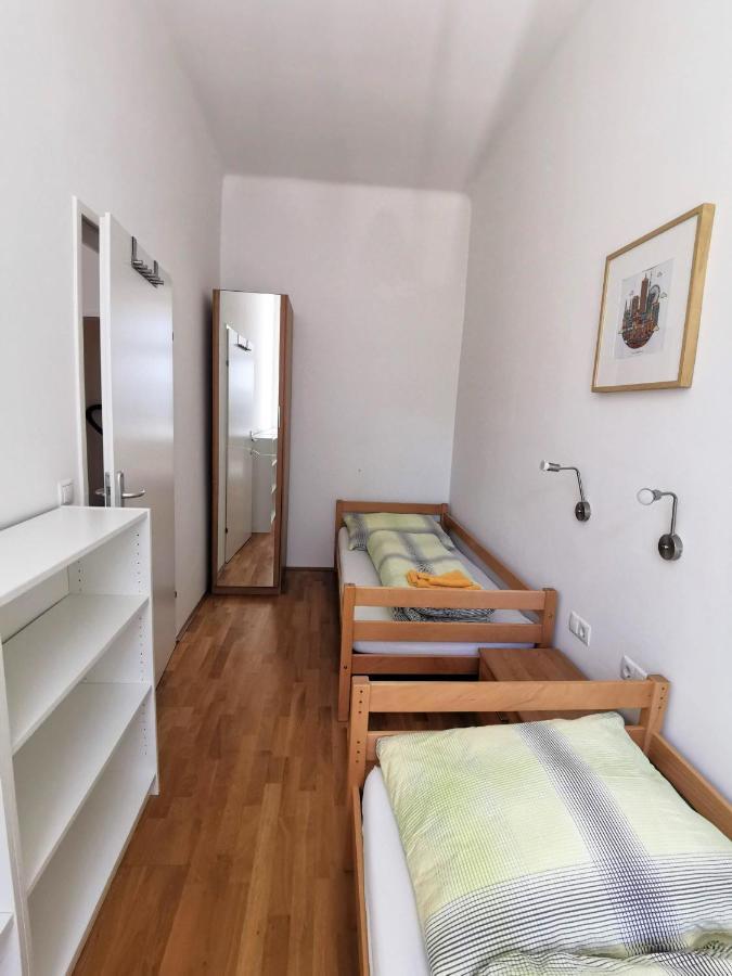 Hellwagstraße Apartment *