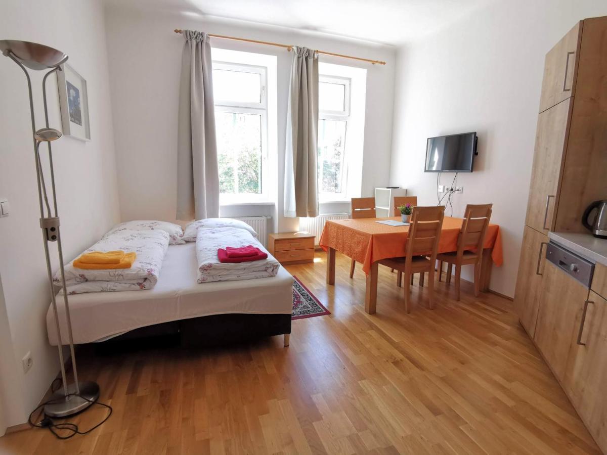 Hellwagstraße Apartment *